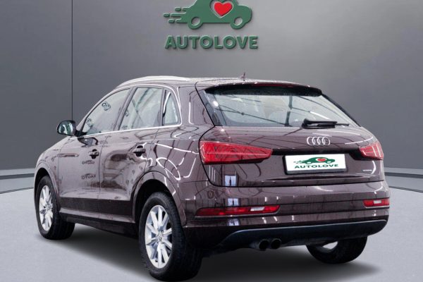 Audi Q3 - Image 3