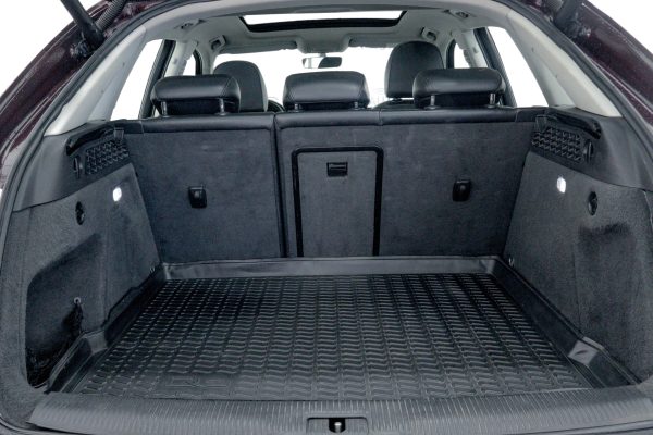 Audi Q3 - Image 22