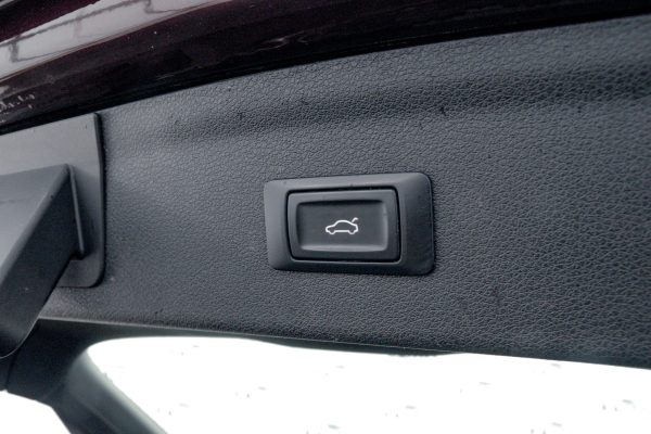 Audi Q3 - Image 21