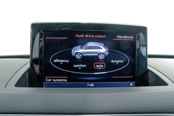 Audi Q3 - Image 11