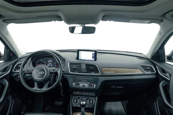 Audi Q3 - Image 6