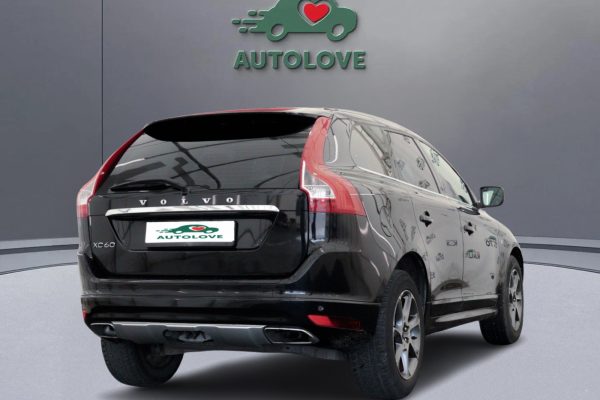 Volvo XC60 - Image 4