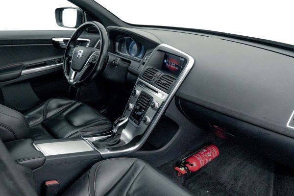 Volvo XC60 - Image 21