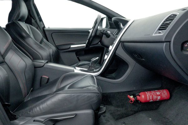 Volvo XC60 - Image 25