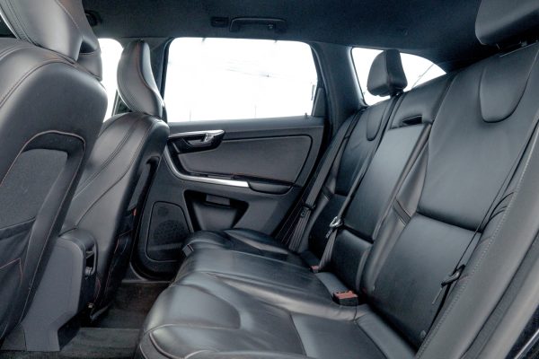 Volvo XC60 - Image 24