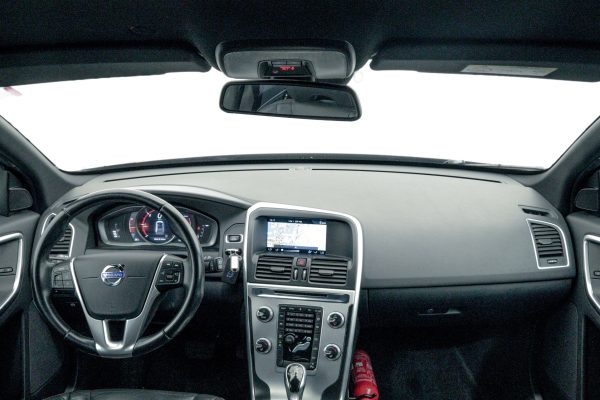 Volvo XC60 - Image 10