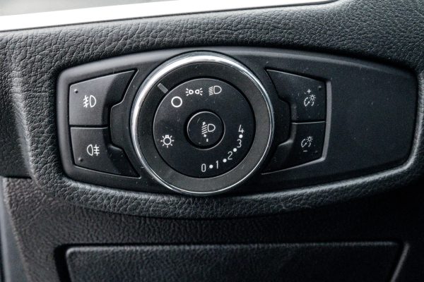 Ford Galaxy - Image 11
