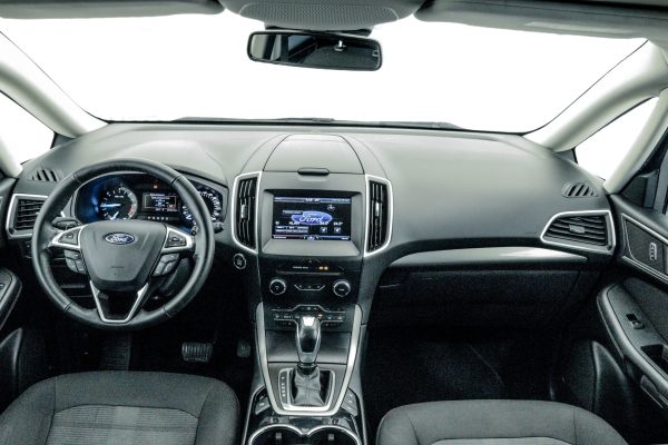 Ford Galaxy - Image 5